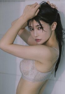 Shoko Takahashi กำลังอาบน้ำ