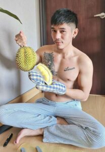 หนุ่ม-ดิษย์ธนา-23 หนุ่ม-ดิษย์ธนา
