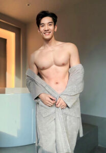 Kieng-B-ใสใส