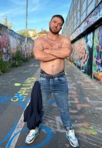 Gabriel-Cross14 Gabriel-Cross-เท่มาก