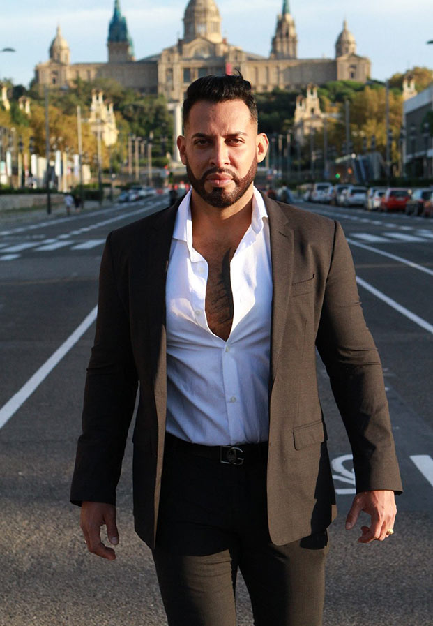 Viktor Rom เปิดวาร์ป ดารา AV หนุ่มแบดบอยรอยสัก กล้ามเนื้อแน่น