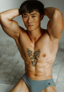 WingHong-Tang-หล่อ