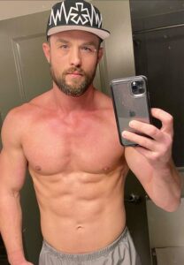 Ryan-Rose-ซิกแพค