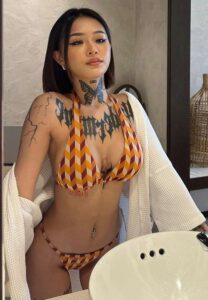 Rungruedee-thammakoon-ฮอต