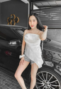 Ploypailin-Tanawat-ฮอตมาก