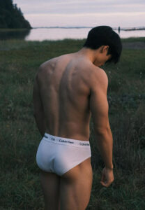 Yu-Duanqian-ขาวมาก