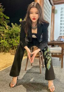 ลิลลี่_เหงียน2 ลิลลี่-เหงียน-สวย