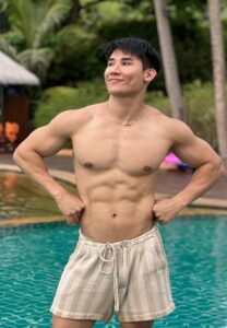 จอห์น-กฤตยศ