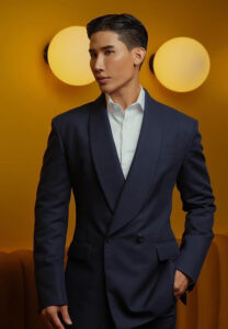 จอห์น-กฤตยศ