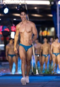 จอห์น-กฤตยศ