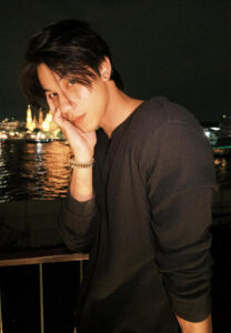 อูโน่-หลาวทอง12 อูโน่-หลาวทอง