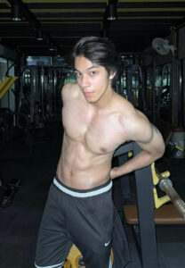 อูโน่-หลาวทอง16 อูโน่-หลาวทอง