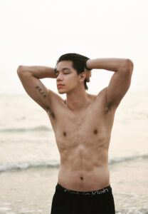 อูโน่-หลาวทอง2 อูโน่-หลาวทอง-เท่