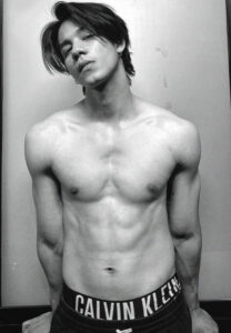 อูโน่-หลาวทอง6 อูโน่-หลาวทอง-หล่อมาก