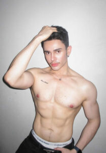 เฉลิมชัย-จันทร์แย้ม-ฮอต