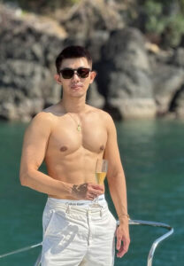 Tom-Prajaksakul25jpg Tom-Prajaksakul