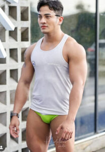 Arm-Thanongsak-เท่มาก