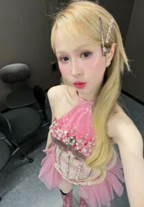 Hannah 4EVE-013-Pretty