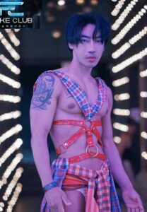 Praphat Loekngam-008-Graceful