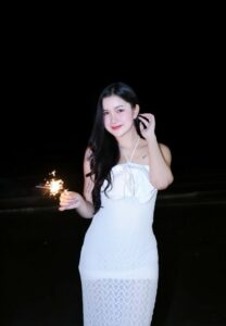 เชอร์รี่ ไหทองคำ-005-Breathtaking