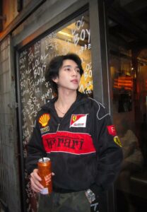 Athiwarit Nithiteerakornkul-002-Dazzling