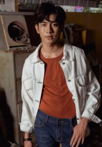 Athiwarit Nithiteerakornkul-006-Graceful