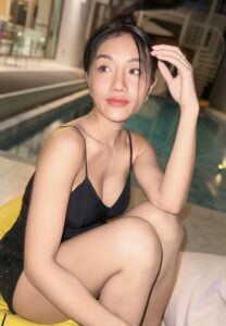 แพรวพราว-แสงทอง-009-Graceful