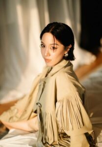 พลอย-หอวัง-005-Stunning