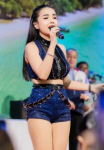 เจนนี่-รัชนก-009-Amazing