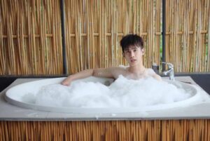 อู๋จุน